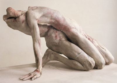 Into One Another III – by Berlinde De Bruyckere – Sculpture hyper realiste macabre