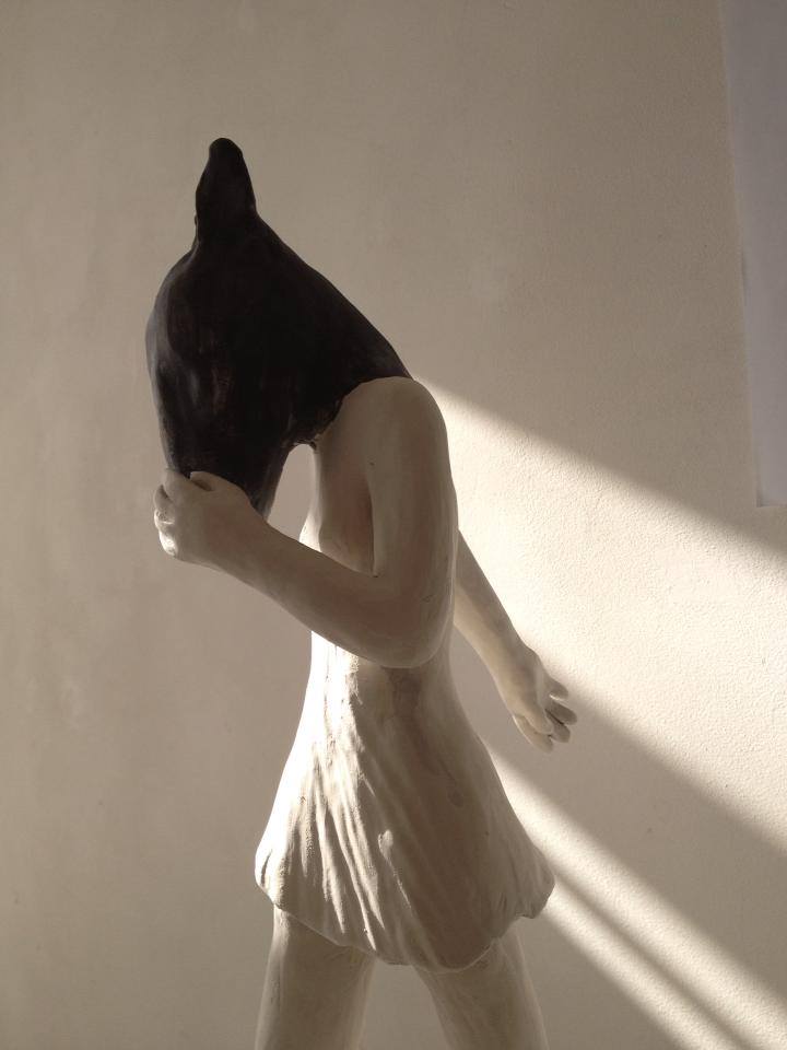 Clementine De Chabaneix – Tete de chien – porcelaine / sculptures figuratives