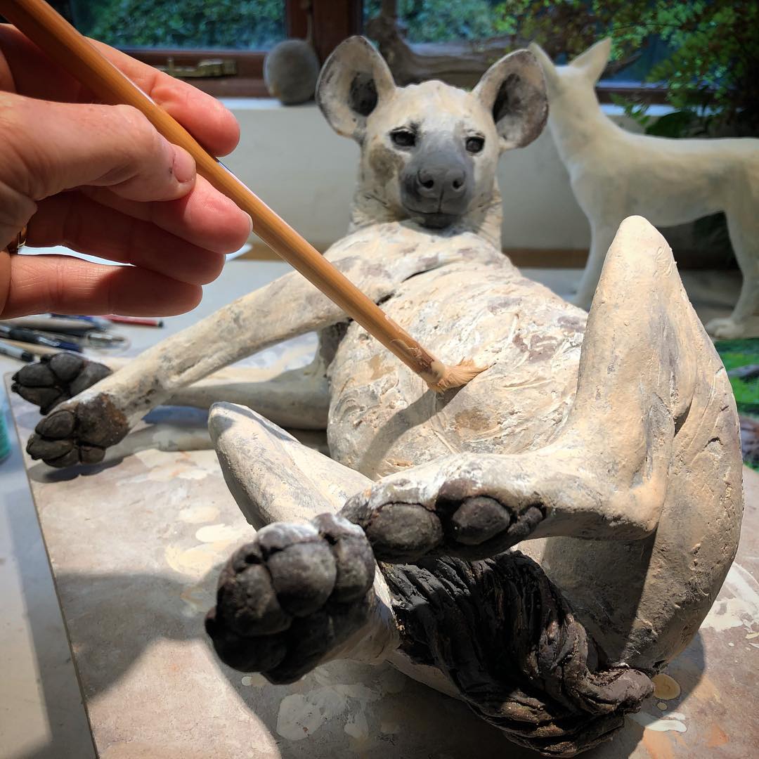 Nick Mackman sculpture – Glazing the Hyena sculpture